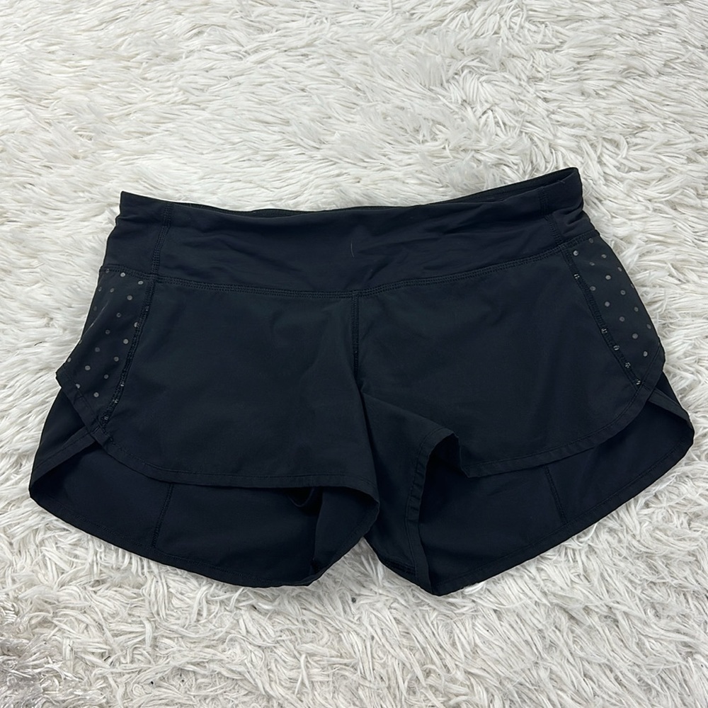 Lululemon Speed Short Reflective Dots